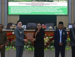 Bupati Poso Bersama DPRD Rapat Paripurna Istimewa Terkait LKPJ 2023