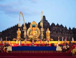 Umat Buddha di Tolitoli Merayakan Hari Raya Waisak