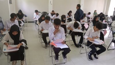 Ujian Tulis Calon Mahasiswa Baru Poltekesos Bandung Digelar