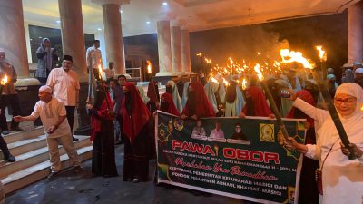Menyambut Ramadhan 1445 Hijriah, Masyarakat Parigi Moutong Gelar Pawai Obor