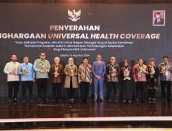 Parigi Moutong Raih Penghargaan Universal Health Coverage (UHC)