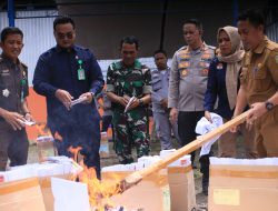 KPU Parigi Moutong Musnahkan 20.093 Surat Suara Yang Mengalami Kerusakan Dan Kelebihan