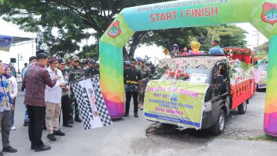 Semarak Karnaval Budaya di Pantai Kilo 5 Sambut HUT ke-12 Luwuk Selatan