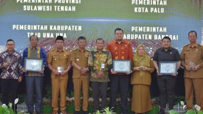 Bupati Walikota Penerima KIS Award Diapresiasi, Gubernur: Bukti Kerja Keras