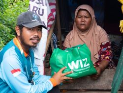 Setitik Harapan di Gubuk Spanduk: Bantuan WIZ Parigi untuk Rolina dan Anaknya