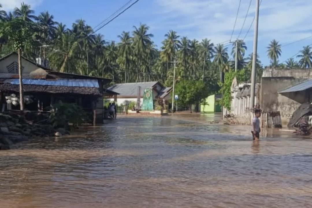 Banjir Rendam Desa Bolano, BPBD Parigi Moutong Lakukan Penanganan Darurat