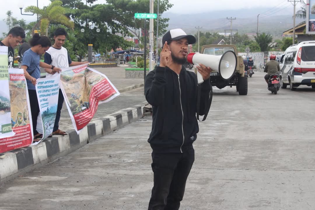 JATAM Sulteng Desak Imigrasi Perketat Pengawasan WNA di Lokasi Tambang Ilegal Parigi Moutong