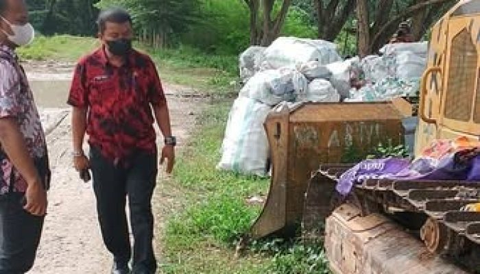 Tinjau TPA Jononunu, Wabup Fokus pada Perbaikan Pengelolaan Sampah