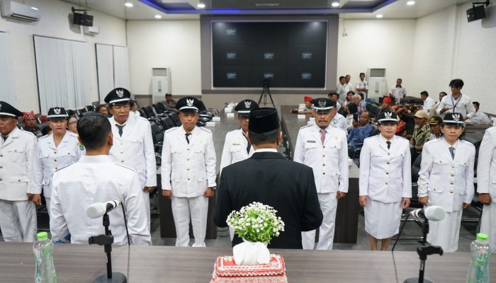 Pelantikan Kepala Desa PAW di Poso, Wabup Tekankan Profesionalisme dan Transparansi