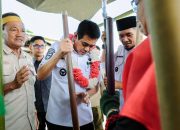 Mappadendang di Toribulu, Bupati Erwin Ajak Petani Parimo Terapkan Teknologi Canggih