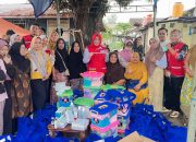 Hestiwati Serahkan Bantuan Sandang, Pangan, dan Obat untuk Korban Kebakaran Asrama Yojokodi Palu