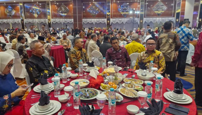 Bupati Parigi Moutong Saksikan Momen Kenal Pamit Kapolda Sulteng