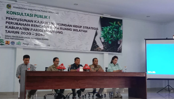 Buka Konsultasi Publik KLHS Perubahan RTRW, Wabup Tekankan Kolaborasi Pembangunan Berkelanjutan