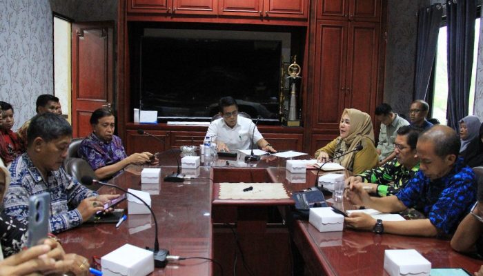 Bupati Erwin Burase Tekankan Sinergi Lintas Sektor untuk Pembangunan Gerai KDKMP