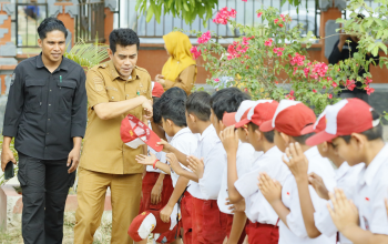 Erwin Burase Pastikan Kesiapan Dapur MBG di Kecamatan Sausu