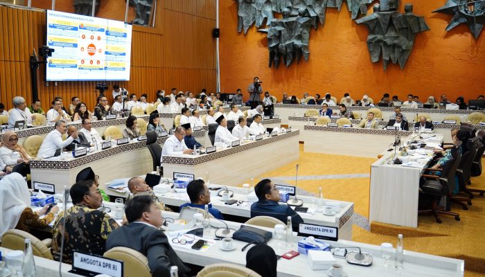 Raker DPR RI, Menteri ATR/BPN Tegaskan Percepatan Kebijakan Satu Peta