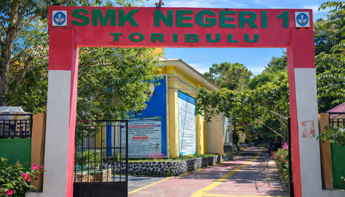 Konsisten Jaga Lingkungan, SMKN 1 Toribulu Ukir Prestasi Adiwiyata Nasional