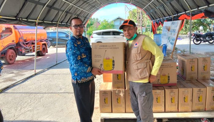 Dukung Penanganan Karhutla Avolua-Uevolo, Dinas TPHP Parimo Distribusikan Alat Pemadam