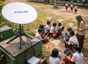 Percepat Digitalisasi, Pemkab Parigi Moutong Salurkan Perangkat Internet ke Sekolah Pedalaman