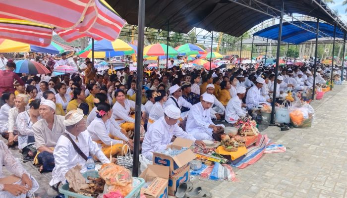 Pemelastian di Siendeng Jadi Momentum Perkuat Kerukunan dan Nilai Spiritual Umat Hindu