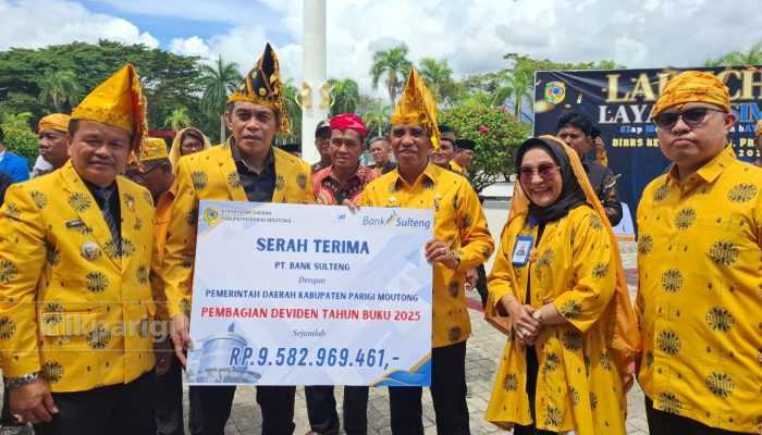 Bank Sulteng Serahkan Dividen dan CSR ke Pemda Parigi Moutong di HUT ke-24