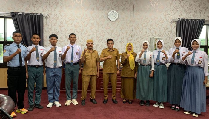 Bupati Lepas Kontingen Paskibraka Parimo, Targetkan Prestasi di Tingkat Provinsi