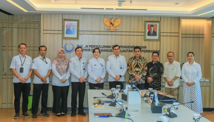 Investasi SDM Pesisir, Bupati Erwin Perjuangkan Pendidikan Vokasi Gratis bagi Anak Nelayan