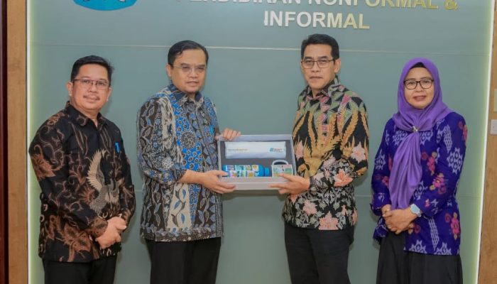 Percepat Pemerataan Pendidikan, Bupati Parigi Moutong Jemput Program Prioritas Kemendikdasmen