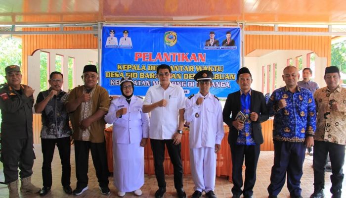 Bupati Erwin Lantik Kepala Desa Antarwaktu, Dorong Kepemimpinan Pelayanan Kepada Masyarakat