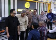Sertipikat Diserahkan, Pelayanan Dievaluasi, Wamen ATR/BPN Kunjungi Kantah Batam