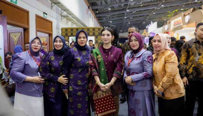 Perkuat Daya Saing Kriya Lokal, Dekranasda Parimo Siapkan Pelatihan Batik Cap