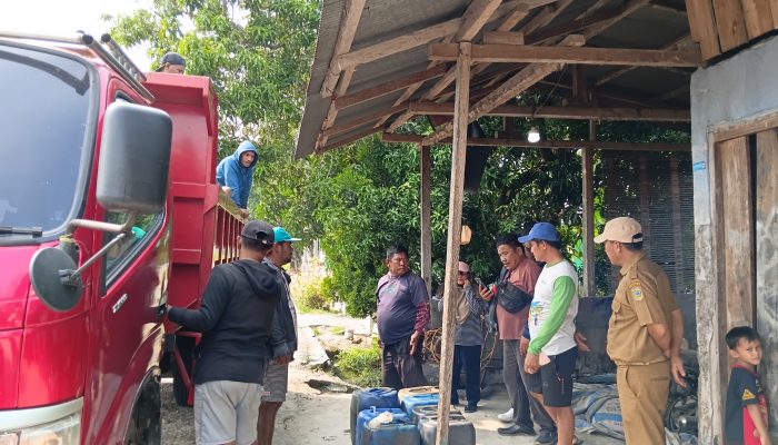 Petani Parigi Moutong Puas Terima Solar Sesuai Kuota, Dinas TPHP Cari Jalan Tengah