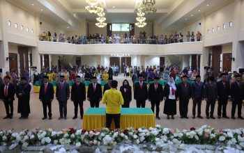 Perkuat Kinerja Pemerintahan, Erwin Burase Lantik 18 Pejabat Eselon II
